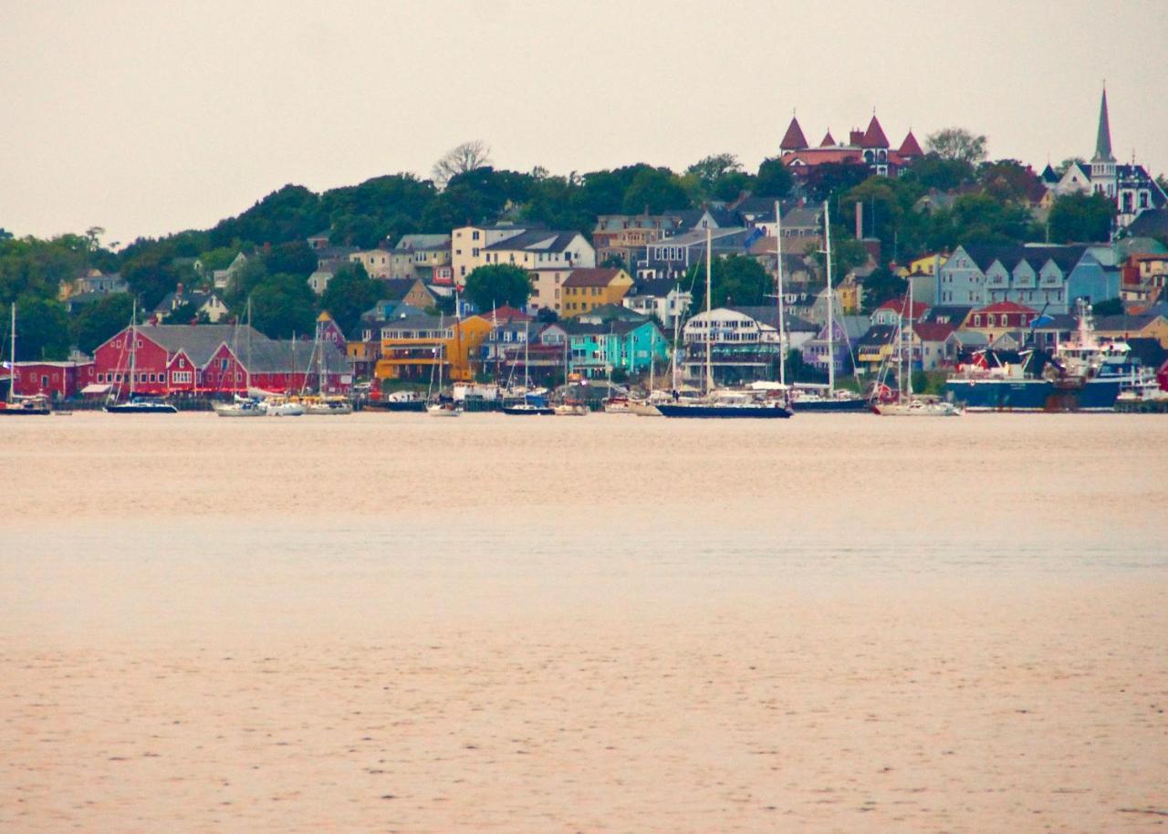 Rum Runner Inn Lunenburg Dış mekan fotoğraf