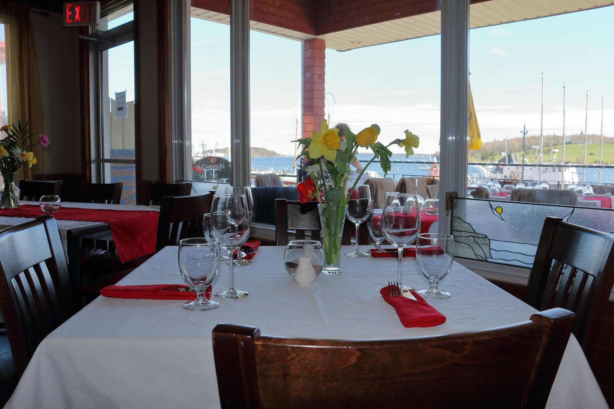 Rum Runner Inn Lunenburg Dış mekan fotoğraf