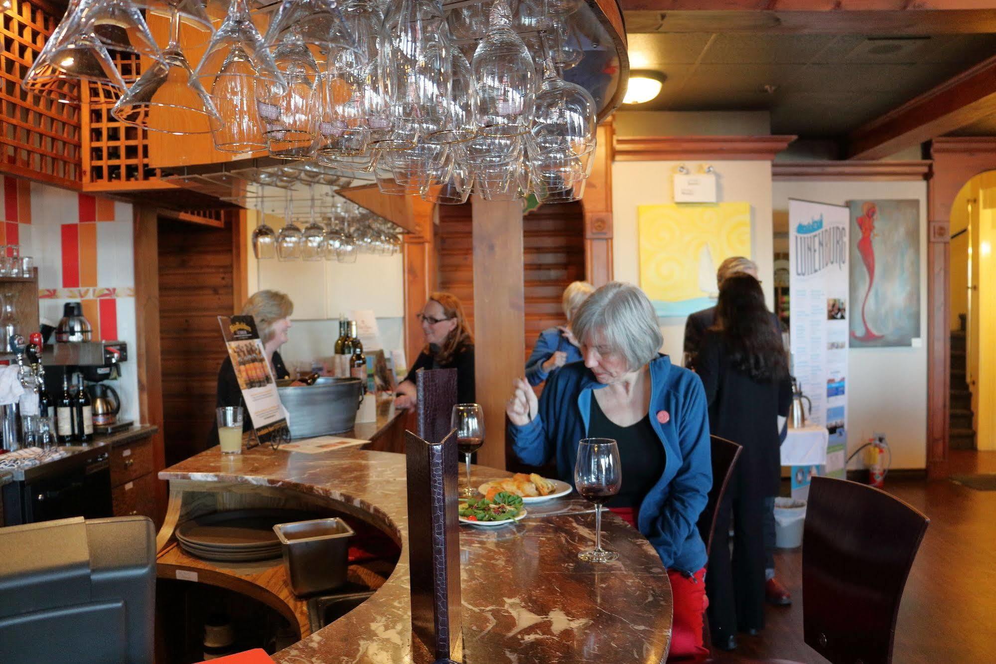 Rum Runner Inn Lunenburg Dış mekan fotoğraf